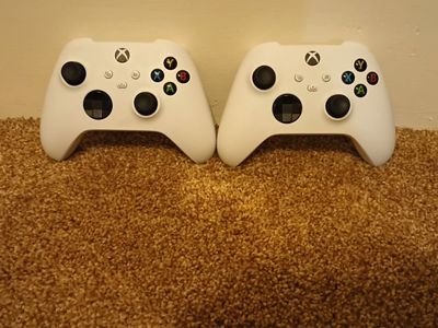 xbox controllers