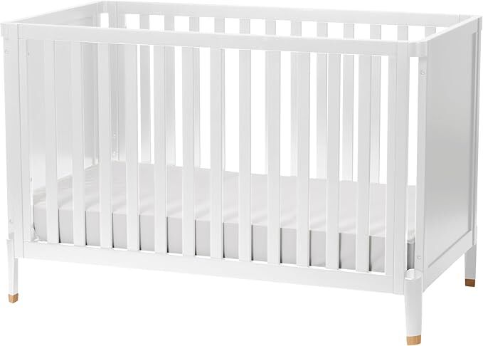 Little Seeds Aster 4-in-1 Convertible Crib, True White