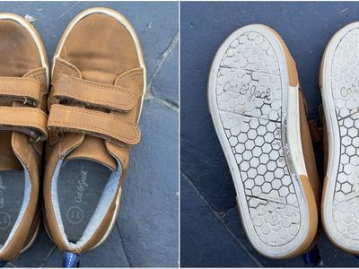 Boys Size 11 Cat & Jack cognac Sneakers