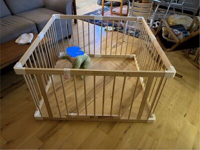 Harppa Grovi - Baby Gate Playpen & Fence