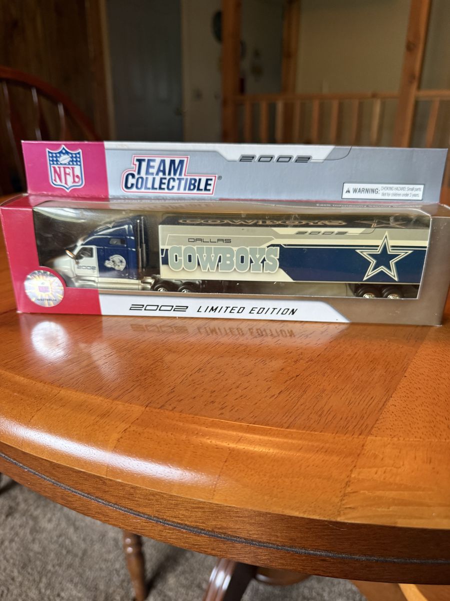 Dallas Cowboys metal semi truck