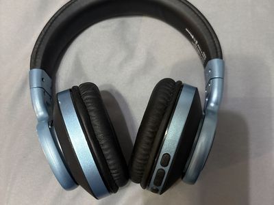 Sharper Image Noise Canceling Headphones