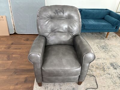 Comfortable Leather Electric Recliner