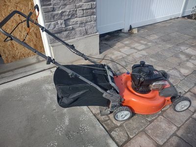 Lawn mower "Husqvarna" 6.5 HP self-propelled