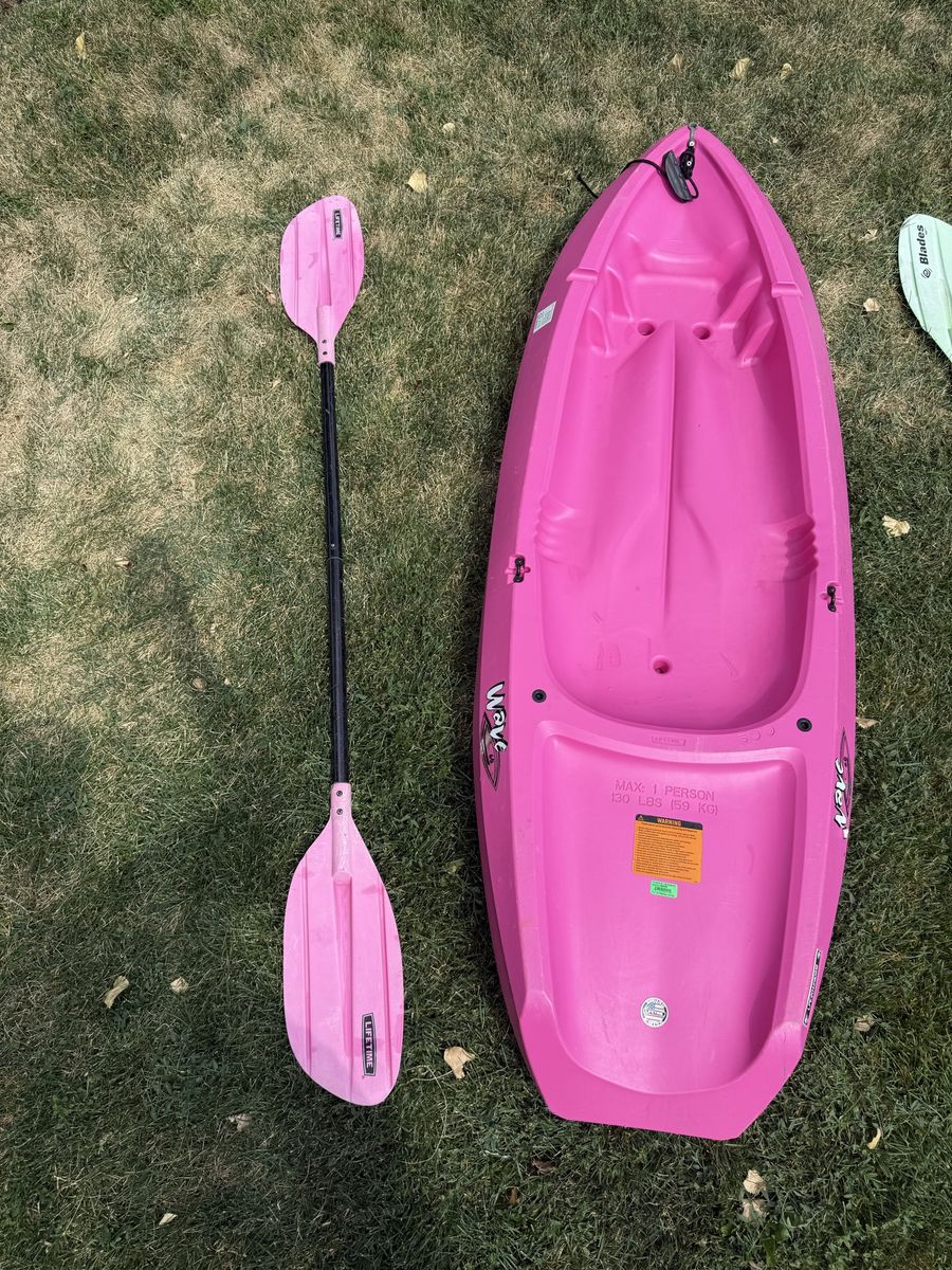 Lifetime Wave Youth Pink Kayak with Paddle - 1 Person, 130 lbs Max
