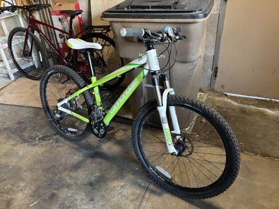 Cannondale F5 ladies small bicycle