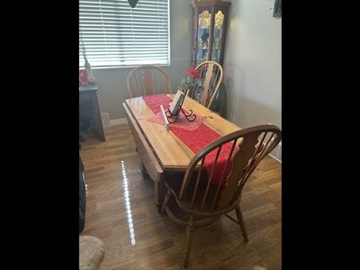 Dining room table