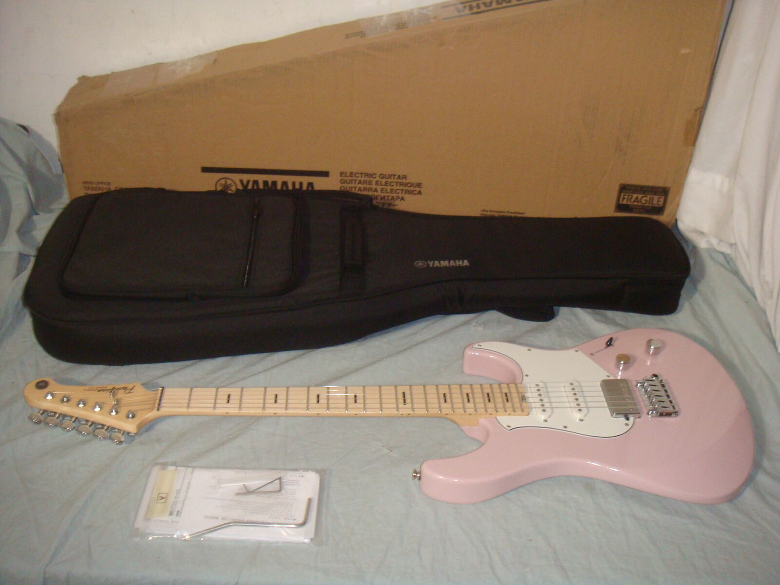 YAMAHA PACIFICA STANDARD PLUS ELECTRIC GUITAR PACS+12M IN ASH PINK -NEW!
