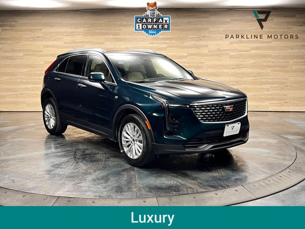 2024 Cadillac XT4 Luxury