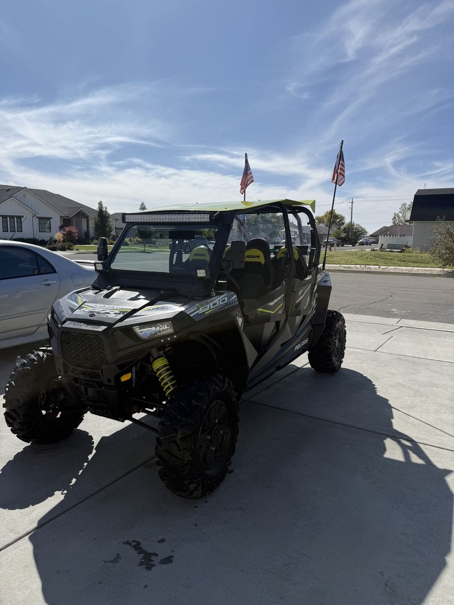 2017 Polaris Razor 900