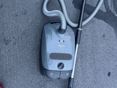 Miele Classic C1 Pure Suction PowerLine Canister Vacuum Cleaner Gray