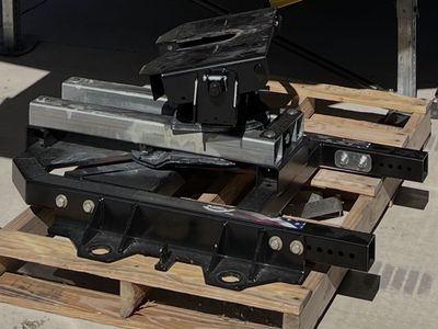 PullRite SuperGlide 5th Wheel Hitch for Ford Super Duty Factory Prep Package - 16K