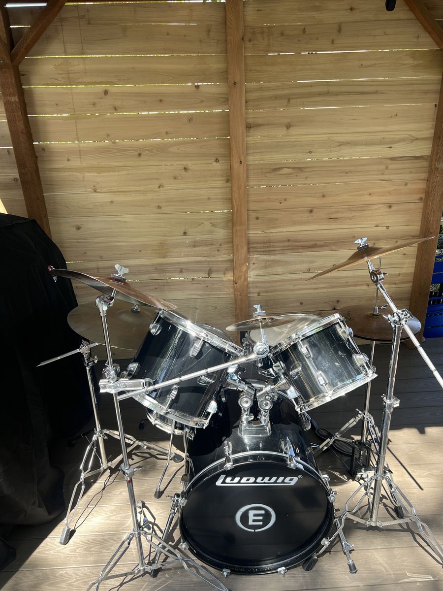 Ludwig Black Drum Set with Cymbals - Great Condition, Complete Kit