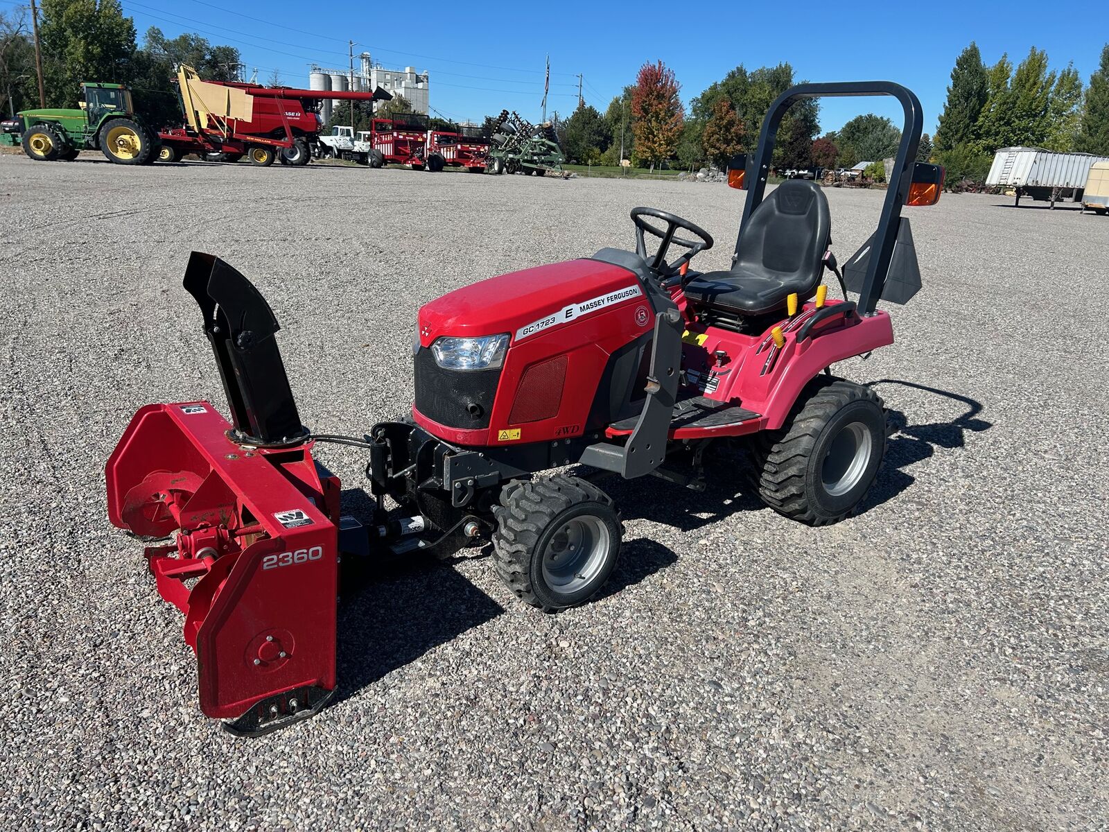 Massey Ferguson tractor with loader and snowblower