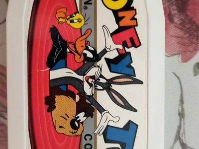 Armitron Looney Tunes Musical Watch Bugs Bunny Taz Gold Tone Black Band