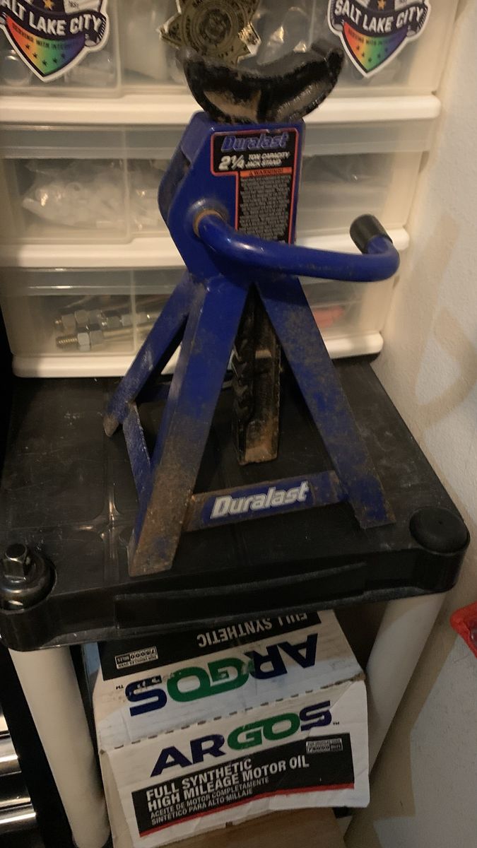 Main image 4