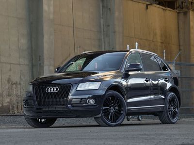 2013 AUDI Q5 2.0T quattro Premium