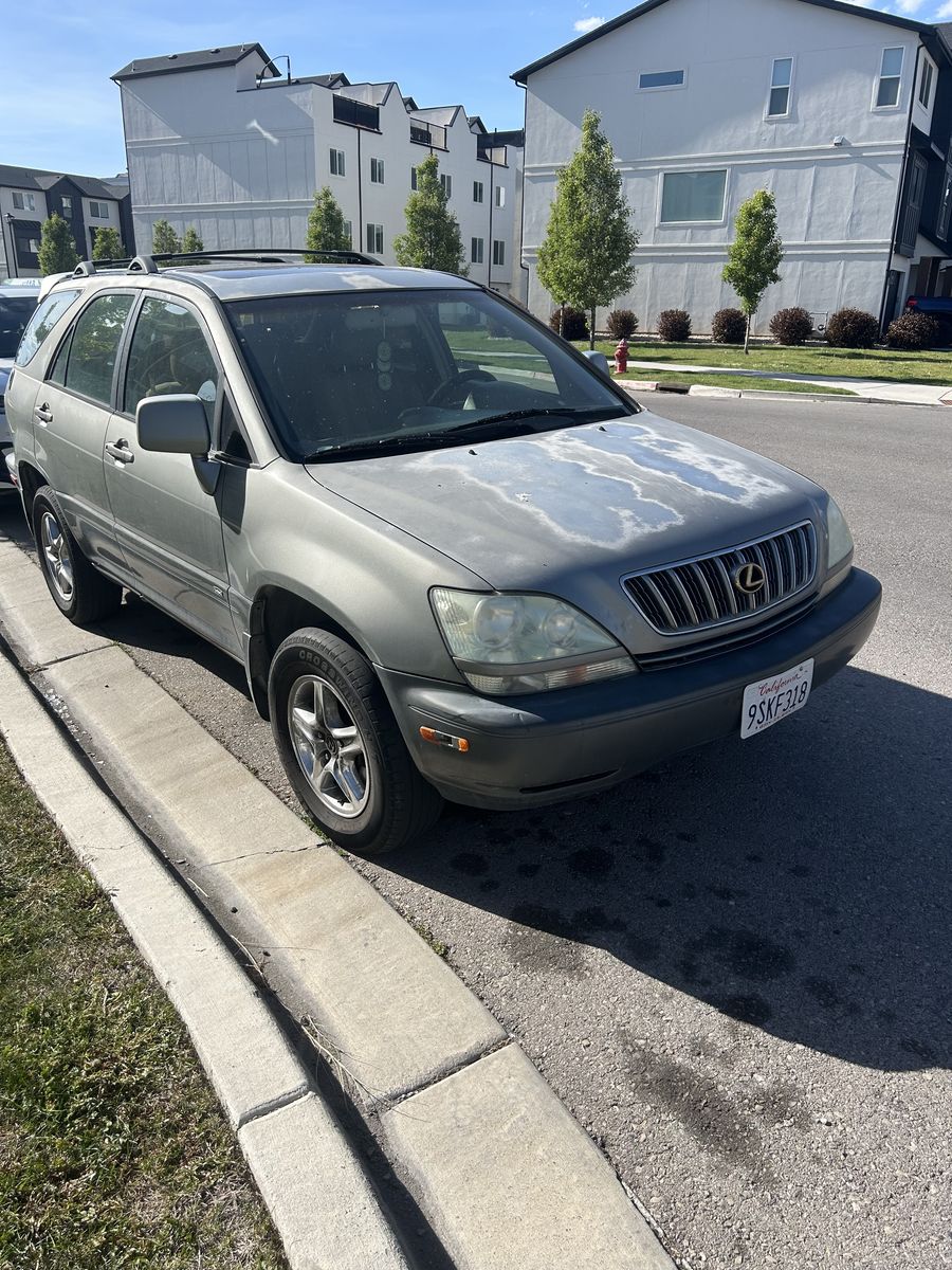 Lexus RX300