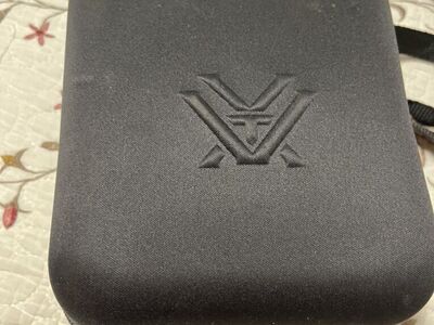 Like New Vortex 10x42 Diamond Back