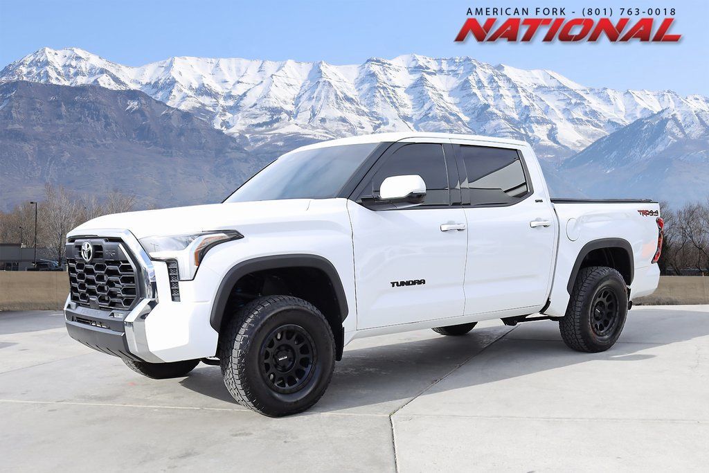 2022 Toyota Tundra SR5