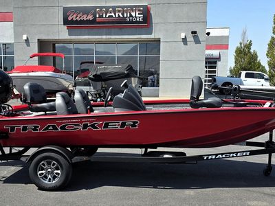 2026 Tracker Pro Team 175 Tournament Edition w 75 HP Mercury Outboard !!!