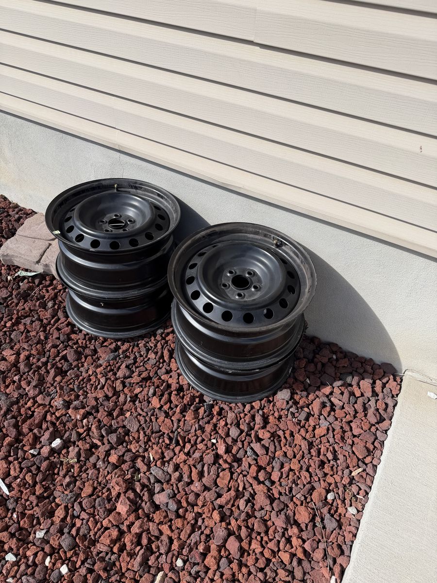 16" Wheels And Hib Caps