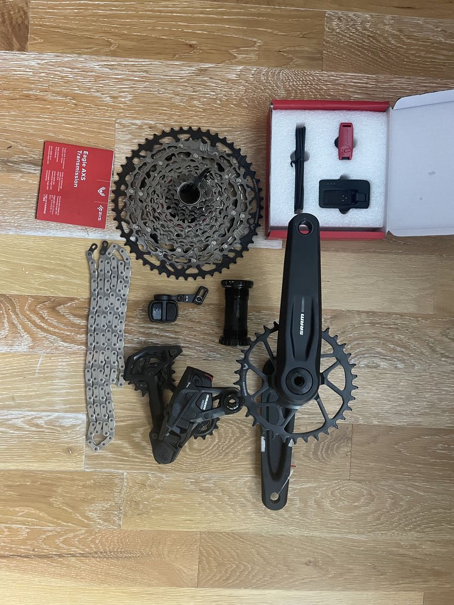 New SRAM drive train set