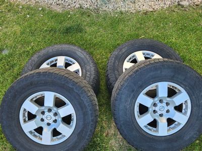 Set of 2nd Gen Nissan Xterra Wheels and Tires