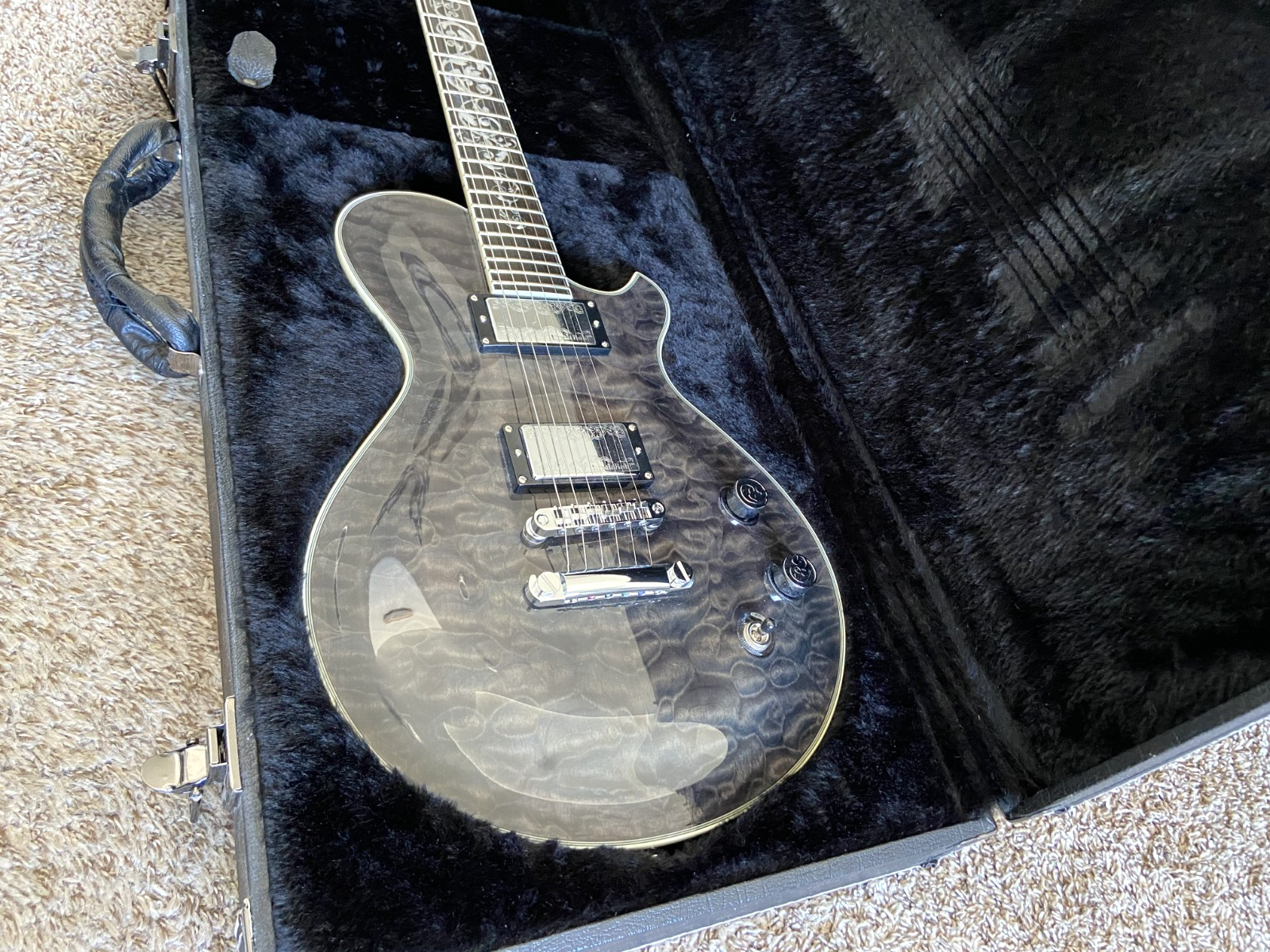 RARE Michael Kelly Patriot Glory Electric Guitar No Scratches incl hard case