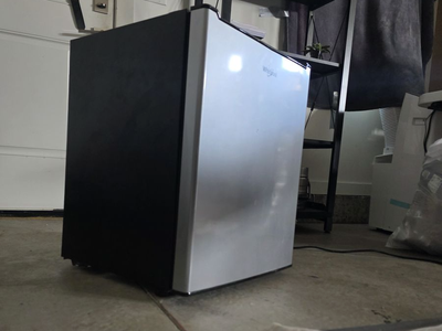 Whirlpool Mini Fridge