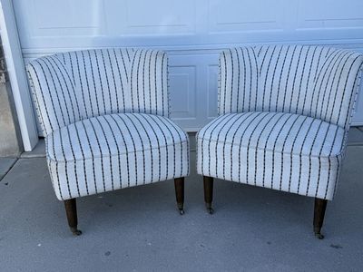 Accent Chairs