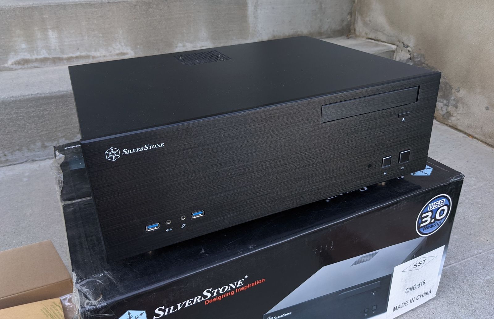 SilverStone Grandia GD04 mATX HTPC computer Case Black