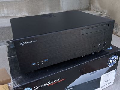 SilverStone Grandia GD04 mATX HTPC computer Case Black