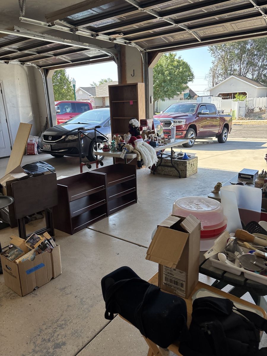 Estate sale Aug 2, 7-3