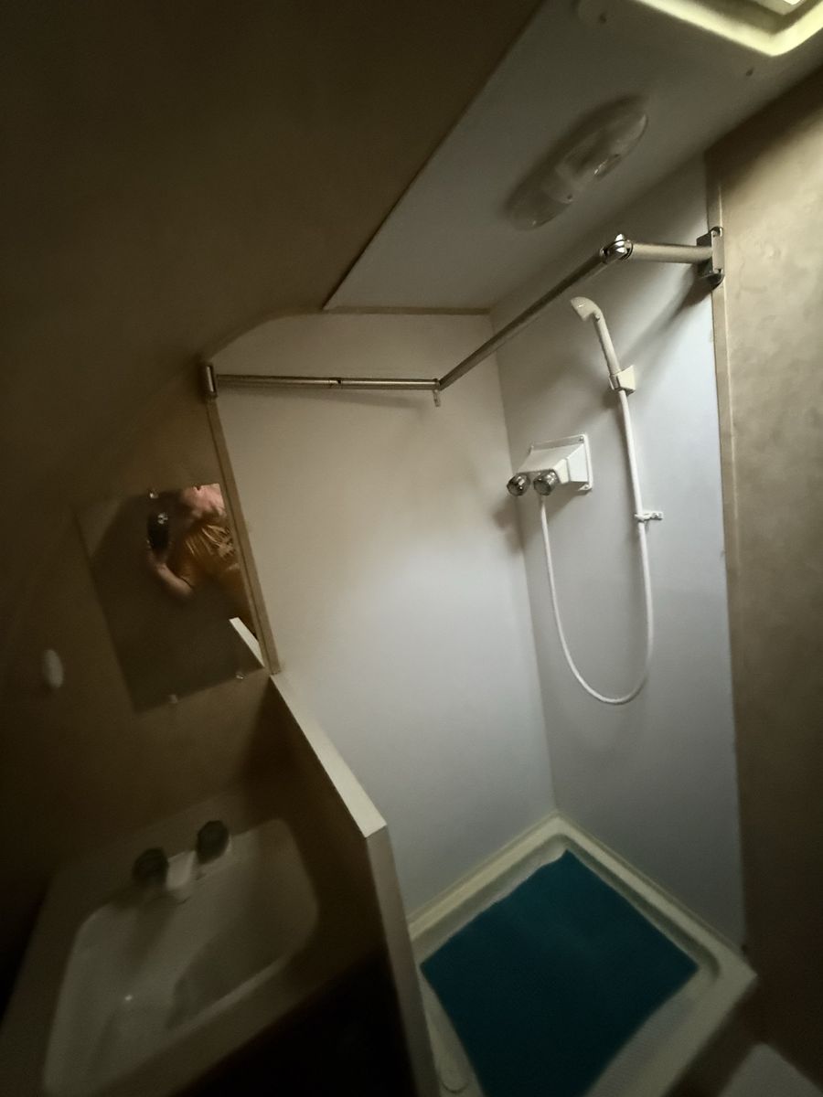 Main image 13