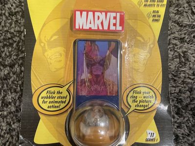 Flickers Marvel Series 1 Wolverine #11 Real Metal Adjustable Ring with Wobbler Stand