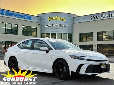 2025 Toyota Camry SE