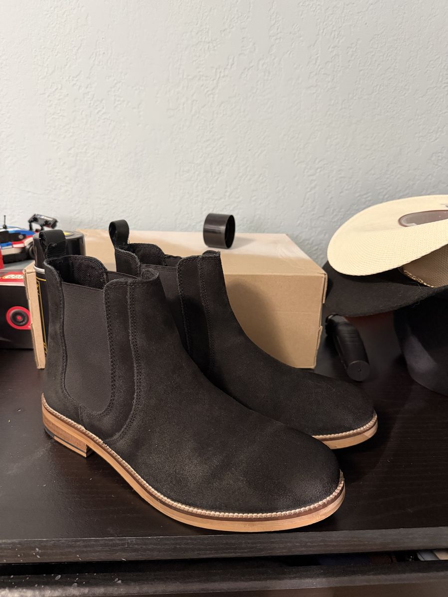 Men Chelsea Boots