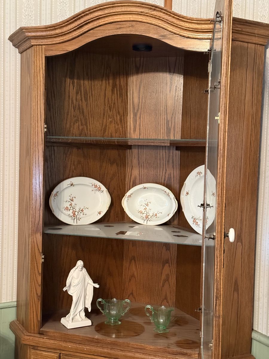 Vintage Corner Curio Cabinet Glass Door Wood Display China Hutch Oak Finish