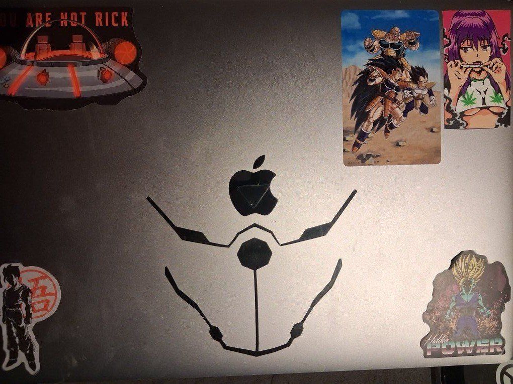 Macbook Pro 15" (2016)