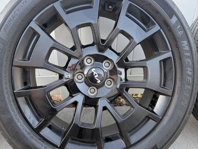 Kia Telluride blackout wheels
