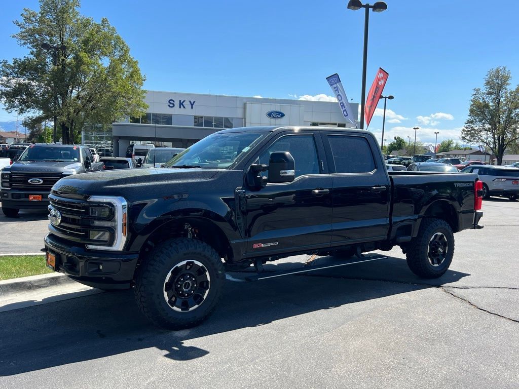 2026 Ford F-350 Super Duty Platinum