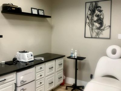 Private Suite for Rent – Spaces at 5th | 10x13