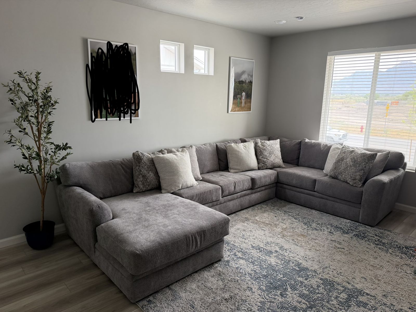 Modern Montez Sectional - Furniture Row Like New