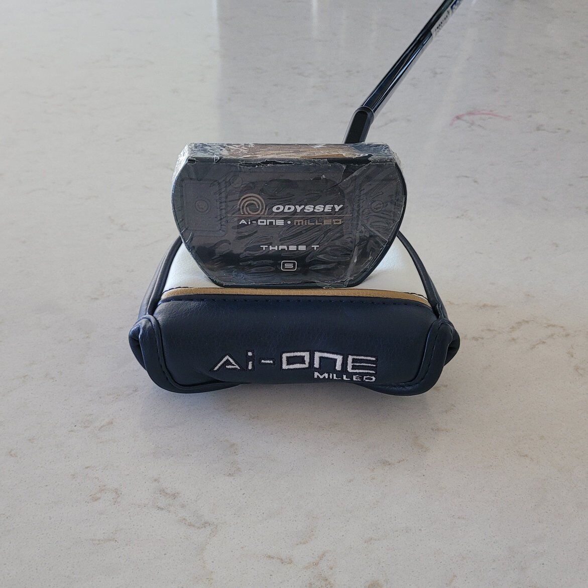 NEW-Odyssey Ai-One Milled Three T S Putter 35in