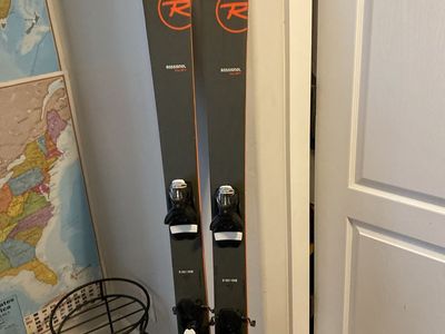 173 CM Rossignol Skis