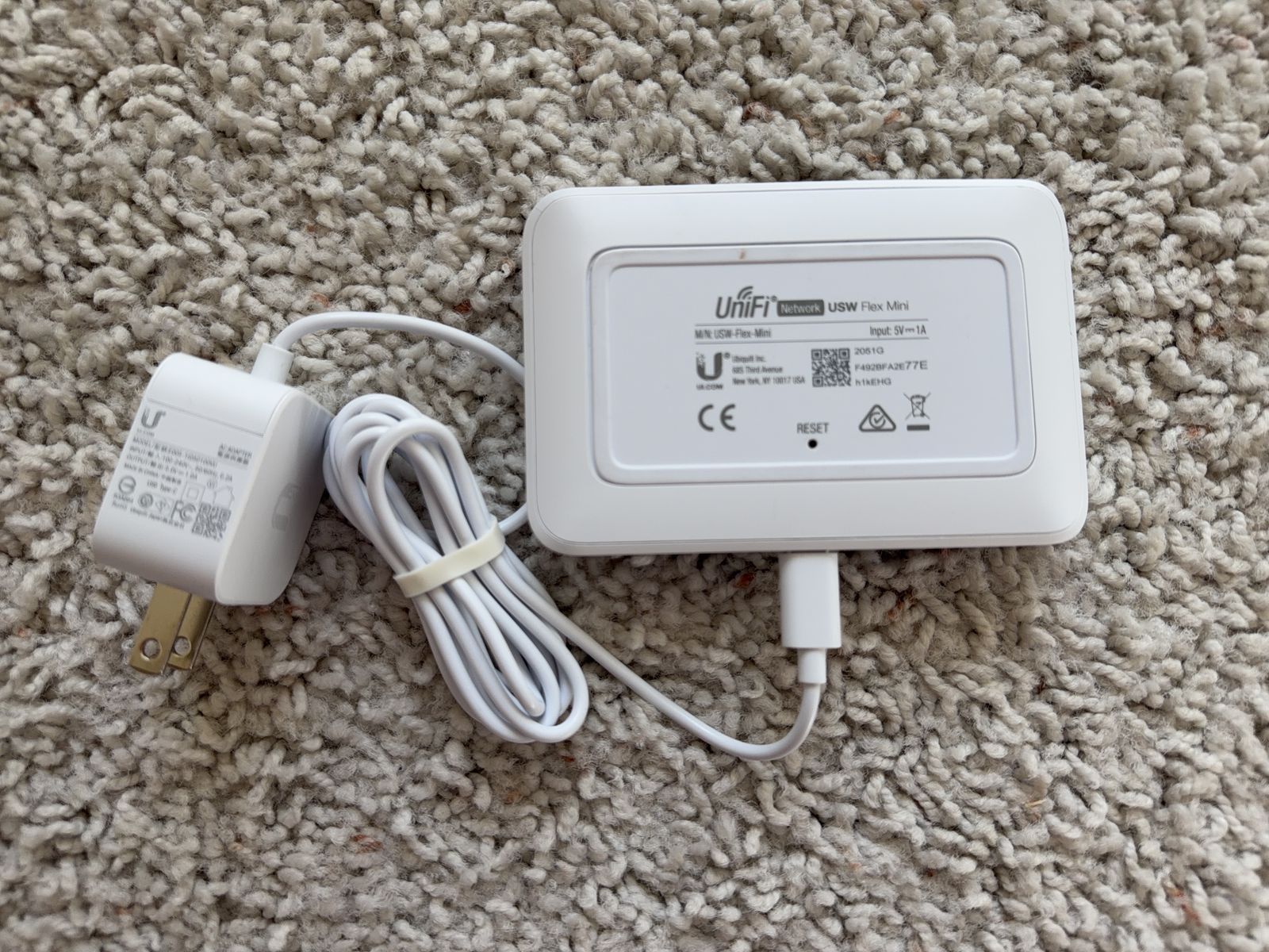 Unifi Flex Mini Switch 5-port PoE Smart Managed Switch