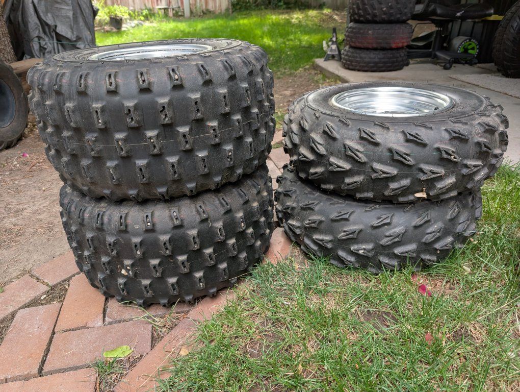 Yamaha dirt tires