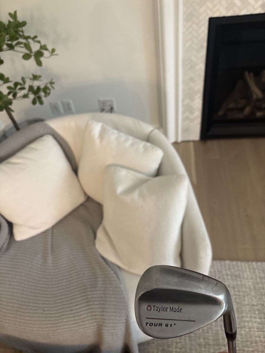 Taylormade tour 61 golf wedge