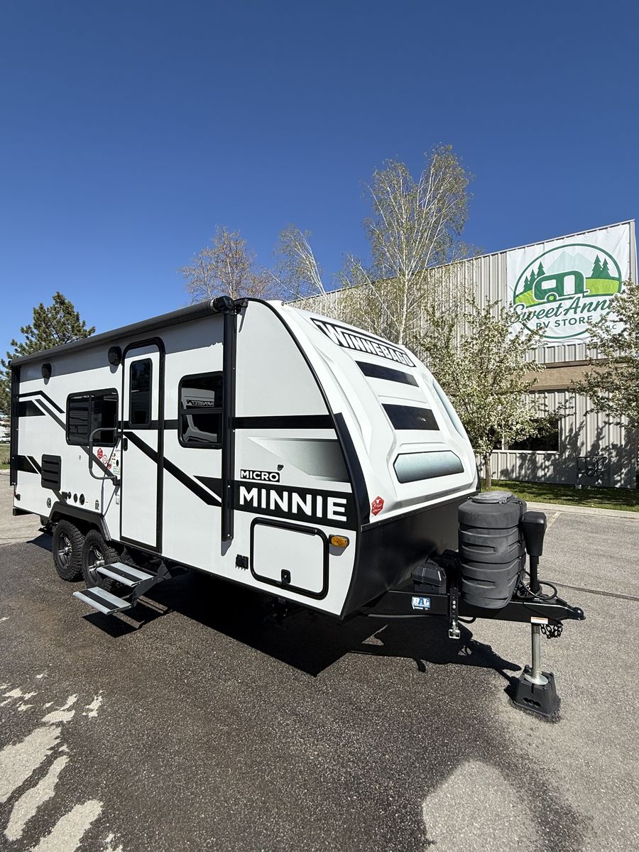 2024 Winnebago Micro Minnie 2108TB Couples Coach Travel Trailer